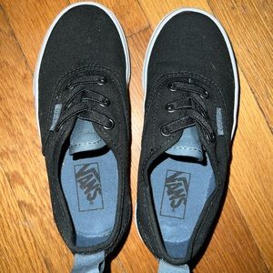 Boys Black Slide On No Tie Vans Size 12.5